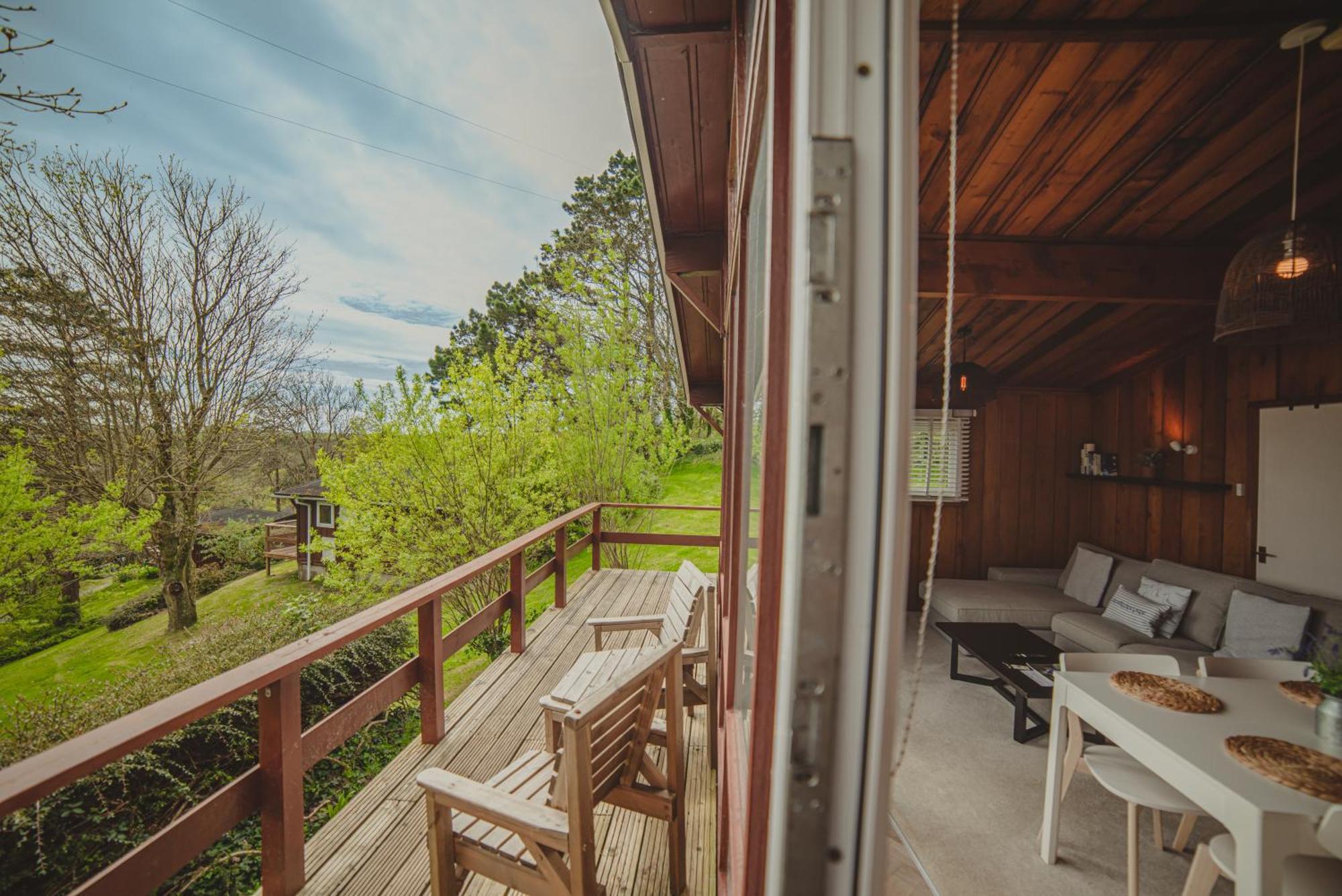 Timber Hill Self Catering Cedar Lodges Broad Haven Exterior photo